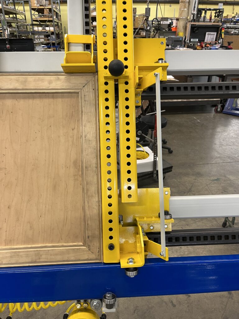 #717C-CHBB Large Capacity Double Miter Door Clamp