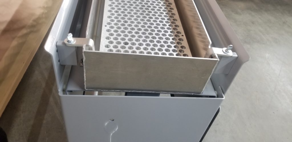 #138B – Plate Spreader